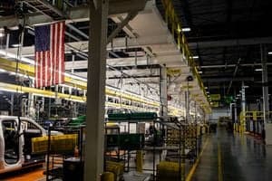 U.S. Manufacturing Surges to 3.5-Year High, Signaling Workforce Demand and Inflationary Pressures
